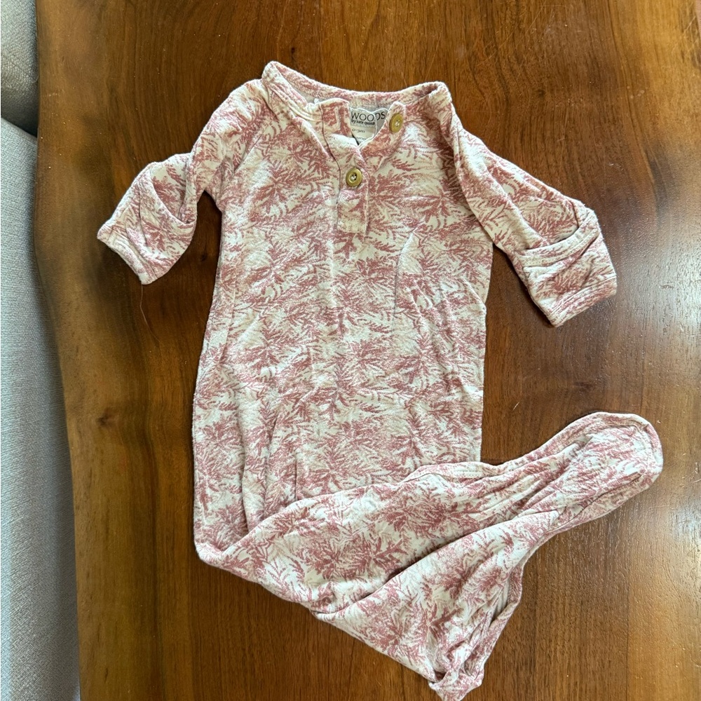 kate quinn Pink and Cream Palm-Print‎ Sleep Sack
